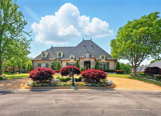 Property at 10616 S Forest Ave, Jenks, OK 74037, 4 beds, 3.5 baths