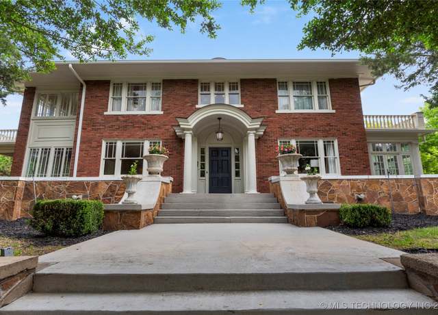 Property at 319 E 21st St, Tulsa, OK 74114, 4 beds, 3.5 baths