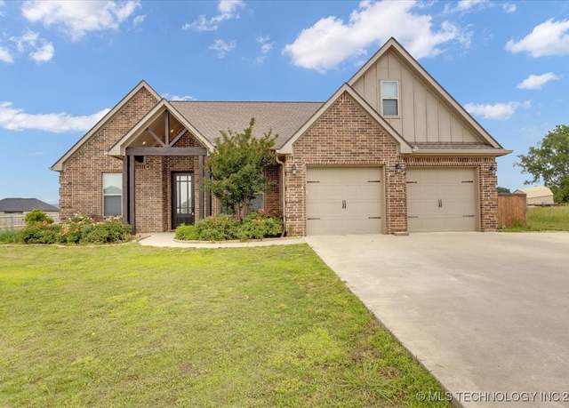 Property at 97 Paytons Pl, Durant, OK 74701, 4 beds, 2.5 baths