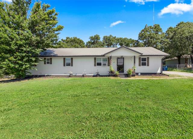 Property at 9673 Movilla Hills Dr, Sand Springs, OK 74063, 3 beds, 2 baths
