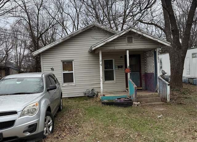 Property at 235 N 2nd, Vinita, OK 74301, 2 beds, 1 bath