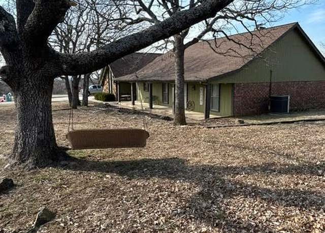 Property at 28857 Pea Ridge Dr, Sand Springs, OK 74063, 3 beds, 2 baths