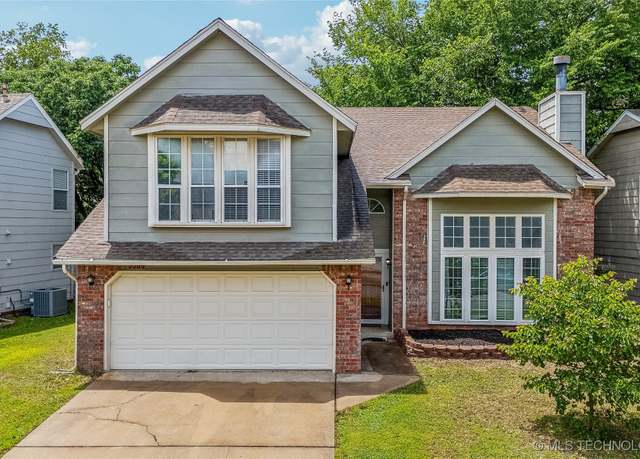 Property at 9306 S 94th EastAvenue, Tulsa, OK 74133, 3 beds, 2.5 baths