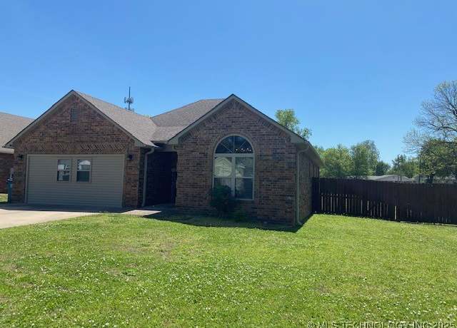Property at 1002 E Creek, Mcalester, OK 74501, 5 beds, 2 baths