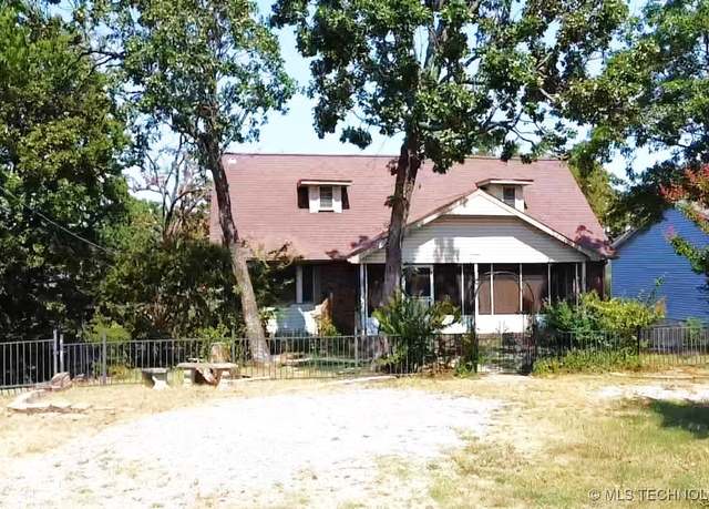 Property at 5371 Hilltop, Mcalester, OK 74501, 3 beds, 2 baths