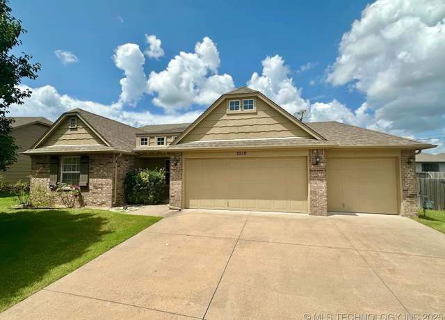 Property at 3218 Debbie Ln, Bartlesville, OK 74006, 4 beds, 2 baths