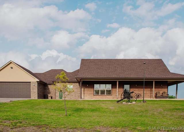 Property at 17 Zachary Taylor, Durant, OK 74701, 3 beds, 2 baths