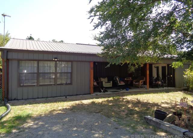 Property at 326 Scroggins Rd, Eufaula, OK 74432, 2 beds, 2 baths