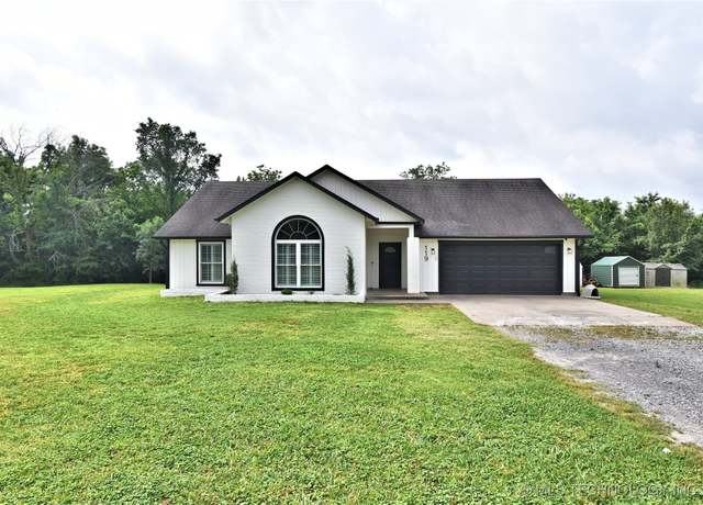 Property at 119 N 6 Mile, Fort Gibson, OK 74434, 4 beds, 2 baths
