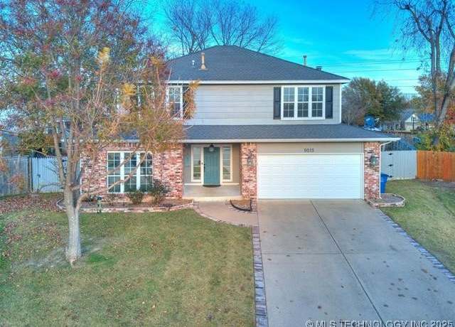 Property at 9515 E 99th Pl, Tulsa, OK 74133, 3 beds, 3 baths