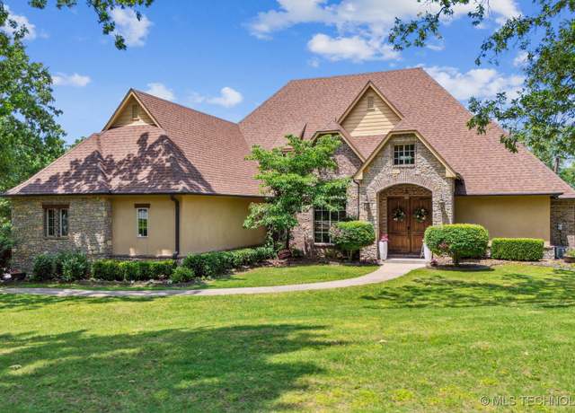 Property at 28355 E 94th St S, Broken Arrow, OK 74014, 4 beds, 4 baths