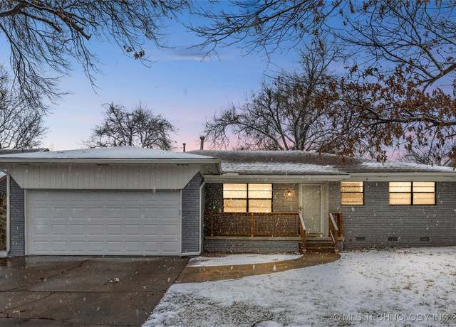 Property at 10919 E 28th St, Tulsa, OK 74129, 3 beds, 2 baths