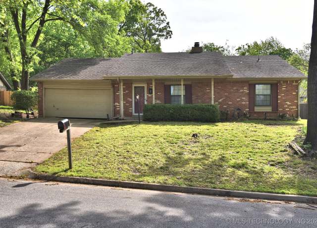Property at 8437 S Sandusky St, Tulsa, OK 74137, 3 beds, 2 baths