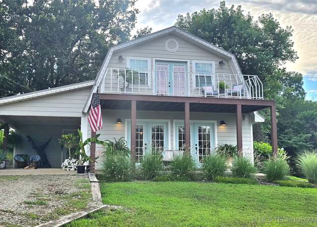 Property at 108256 Pike St, Checotah, OK 74426, 2 beds, 1.5 baths