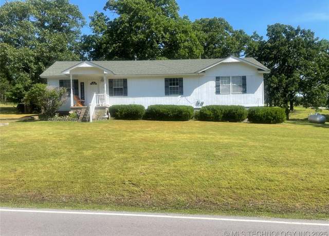 Property at 1819 E 600, Locust Grove, OK 74352, 3 beds, 2 baths