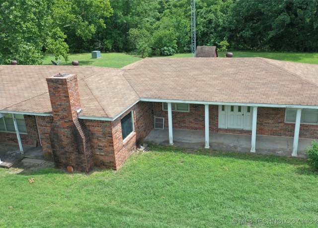 Property at 2235 State Hwy 199, Ardmore, OK 73401, 3 beds, 2.5 baths