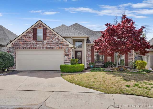 Property at 9535 S College Ave, Tulsa, OK 74137, 3 beds, 2 baths