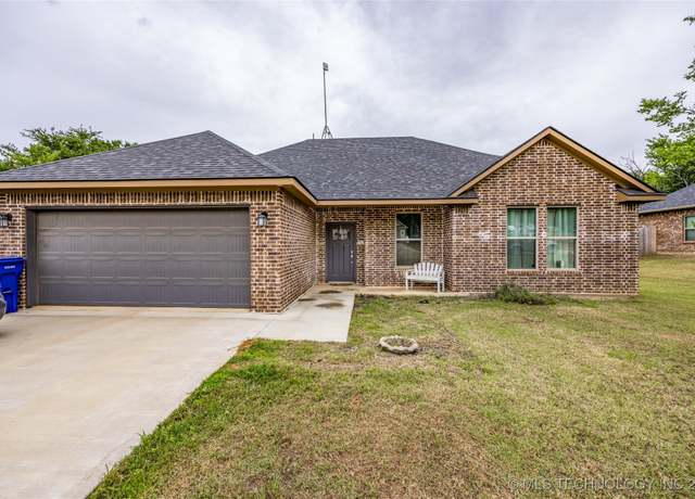 Property at 71 Rebel Ln, Durant, OK 74701, 3 beds, 2 baths