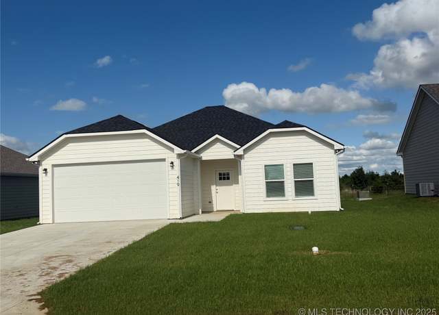 Property at 419 Worth Ave, Durant, OK 74701, 3 beds, 2 baths