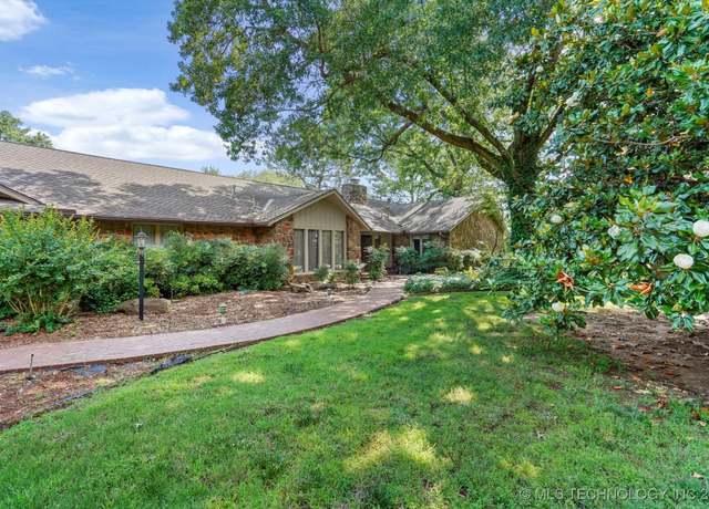 Property at 4005 E 80th St, Tulsa, OK 74136, 3 beds, 3 baths