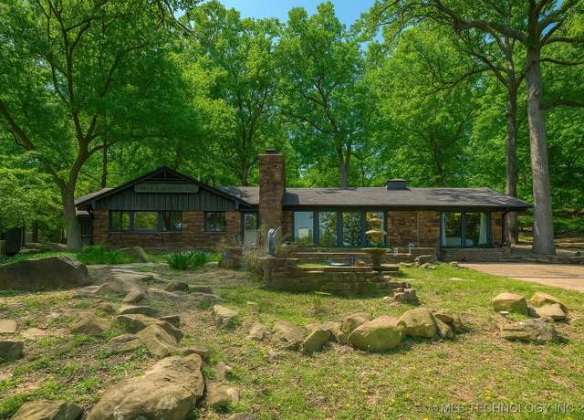 Property at 1645 Marian Ln, Eufaula, OK 74432, 4 beds, 3.5 baths