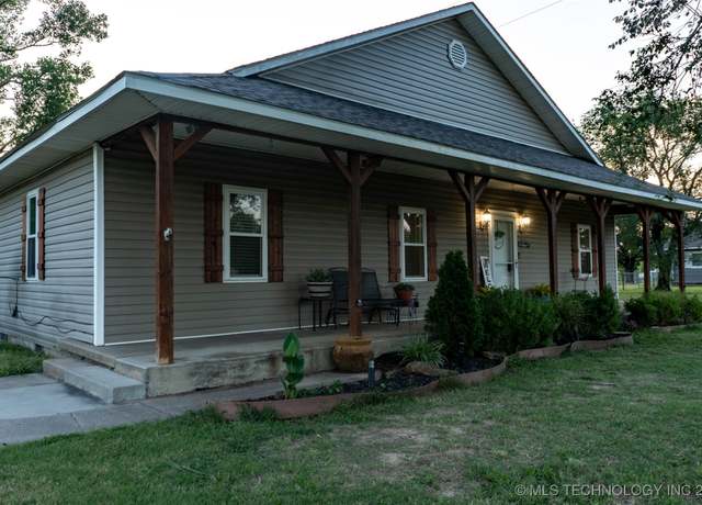 Property at 11581 County Road 3570, Ada, OK 74820, 3 beds, 2 baths