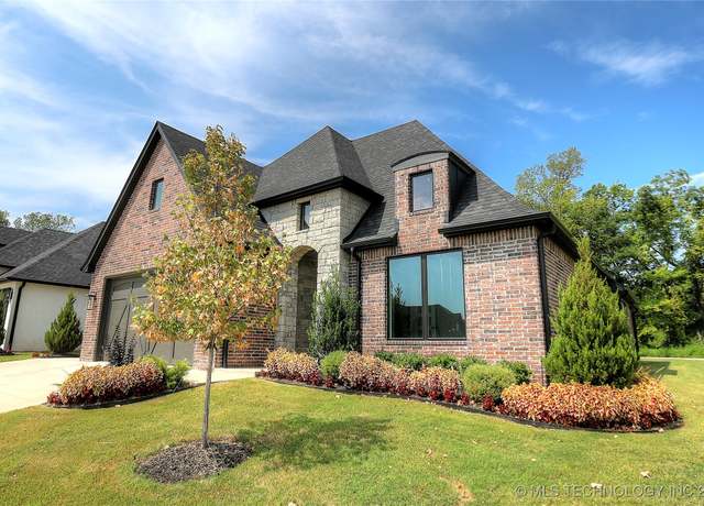Property at 11308 S Fir Ave W, Jenks, OK 74037, 3 beds, 2.5 baths