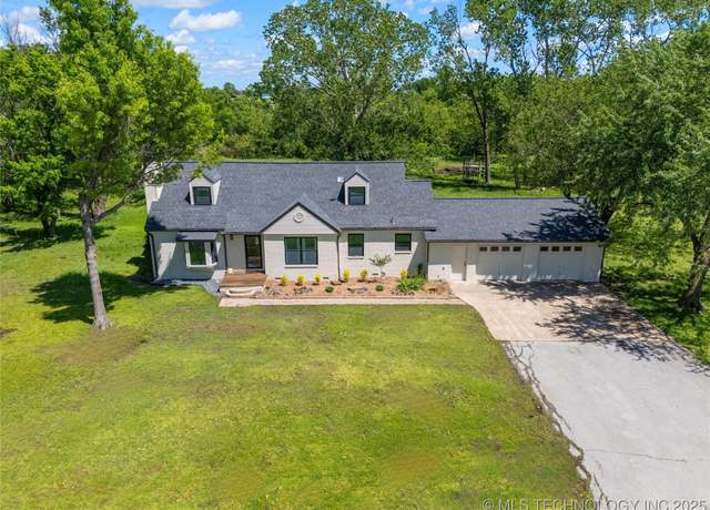 Property at 12415 N 75th EastAvenue, Collinsville, OK 74021, 4 beds, 2 baths