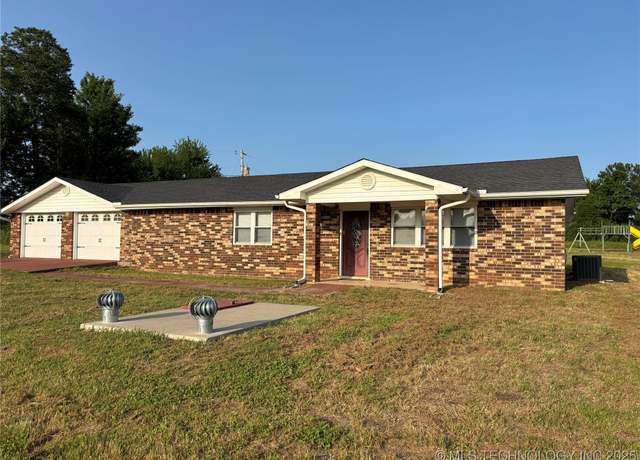 Property at 9412 S 55th St, Muskogee, OK 74403, 4 beds, 2 baths