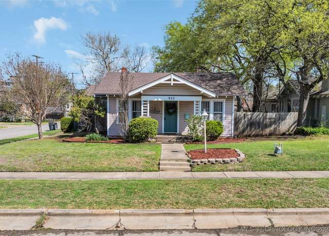 Property at 923 3rd SW, Ardmore, OK 73401, 2 beds, 1 bath