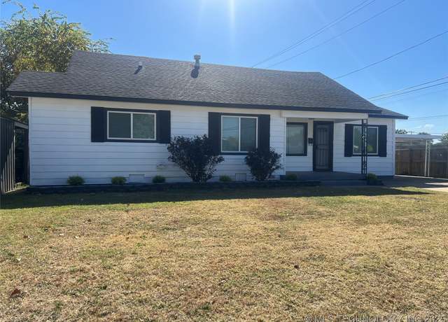 Property at 2309 Fredonia, Muskogee, OK 74403, 4 beds, 2 baths