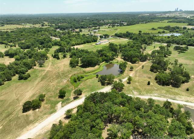 Property at 27 W 53rd St, Tulsa, OK 74126