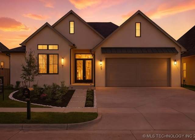 Property at 12030 S Vandalia Ave, Tulsa, OK 74137, 4 beds, 3 baths