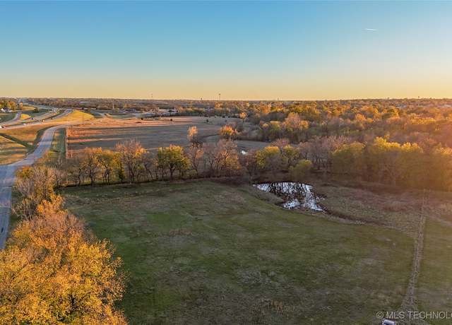 Property at 15132 N 137th Ave, Collinsville, OK 74021