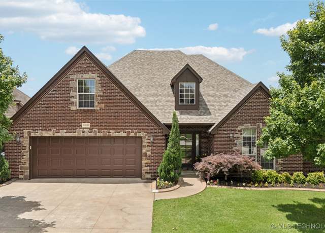 Property at 14538 S Urbana Ct, Bixby, OK 74008, 4 beds, 3 baths