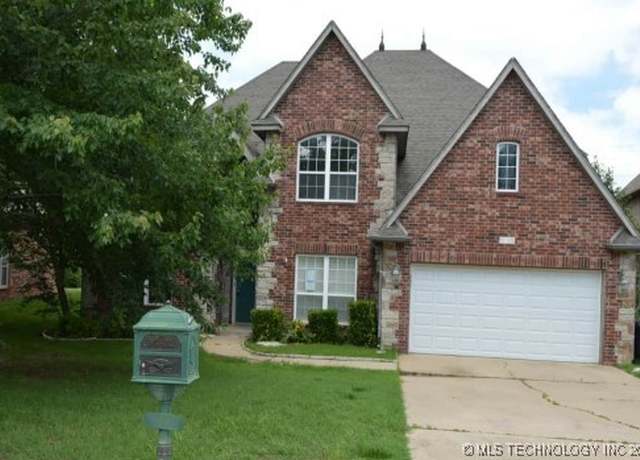 Property at 9115 E 76th Pl, Tulsa, OK 74133, 5 beds, 4 baths