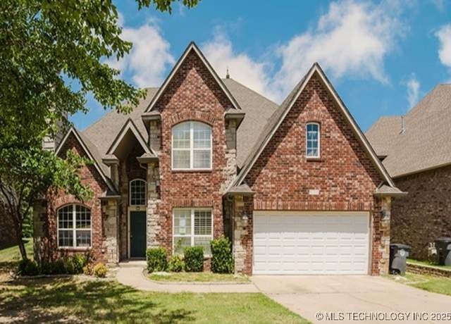 Property at 9115 E 76th Pl, Tulsa, OK 74133, 5 beds, 4 baths
