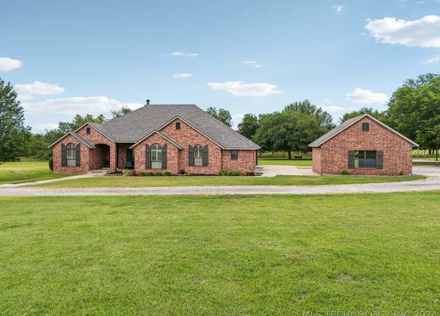 Property at 8213 9th St, Beggs, OK 74421, 5 beds, 3.5 baths