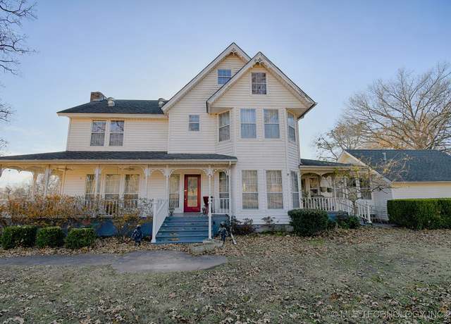 Property at 514 N Highway 10, Gore, OK 74435, 5 beds, 3 baths