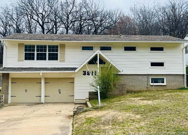 Property at 3911 N Elgin Ave, Tulsa, OK 74106, 3 beds, 2 baths