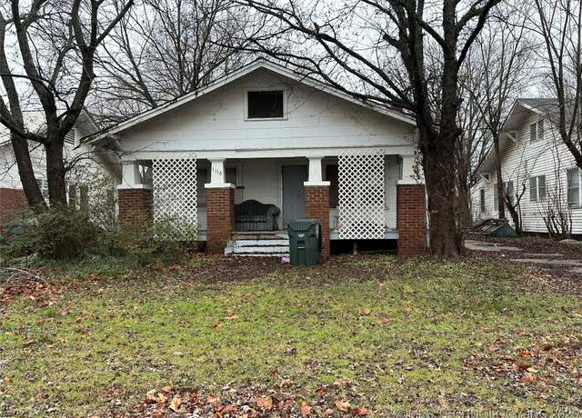 Property at 1118 N Alabama Ave, Okmulgee, OK 74447, 3 beds, 1 bath
