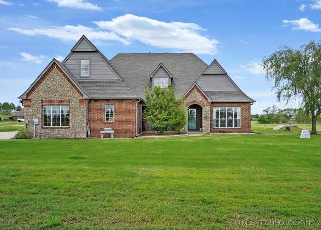 Property at 3482 E 184th St, Skiatook, OK 74070, 4 beds, 3 baths