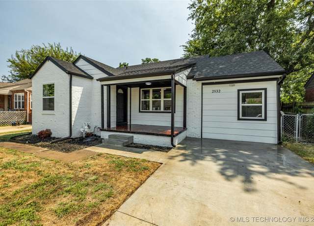 Property at 2532 E 4th St, Tulsa, OK 74104, 2 beds, 2 baths