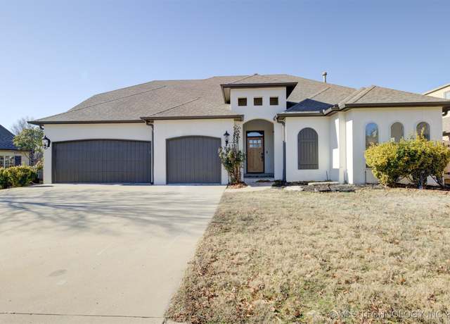 Property at 11280 S 72nd Ct E, Bixby, OK 74008, 5 beds, 3.5 baths