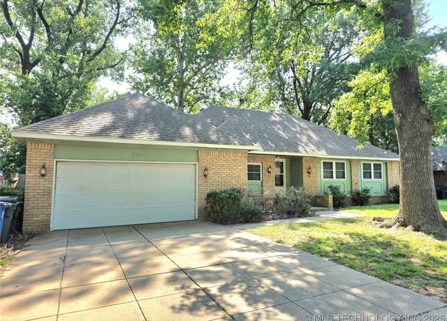 Property at 5711 S Utica Ave, Tulsa, OK 74105, 3 beds, 2 baths