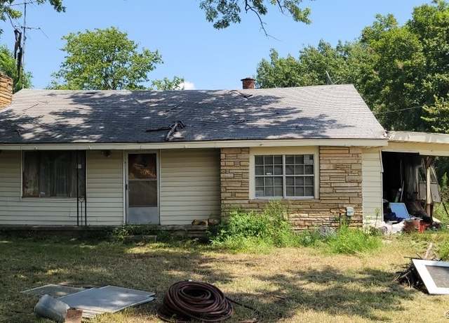 Property at 911 S 221st WestAvenue, Sand Springs, OK 74063, 2 beds, 1 bath