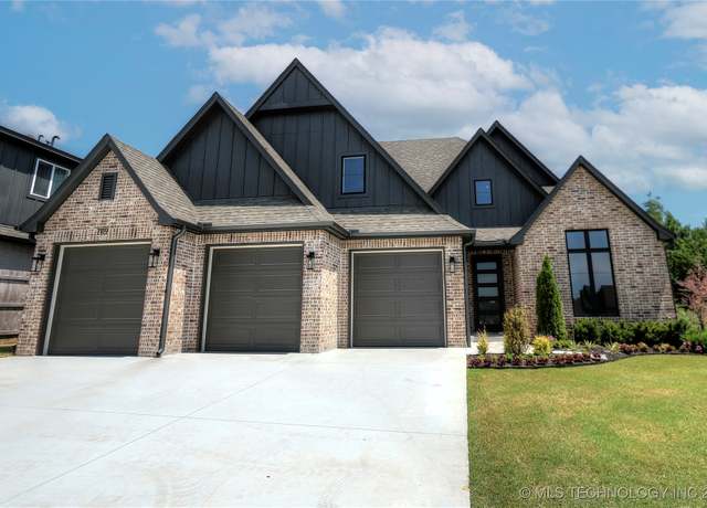 Property at 7119 S Tamarack Ave, Broken Arrow, OK 74011, 4 beds, 3.5 baths