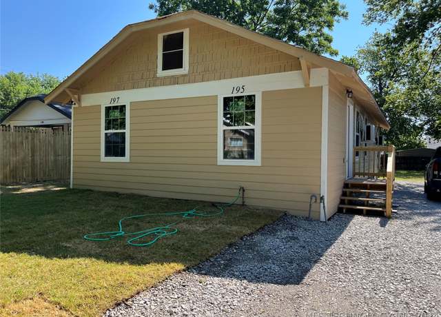 Property at 195 N Florence Ave, Tulsa, OK 74110, 4 beds, 2.5 baths