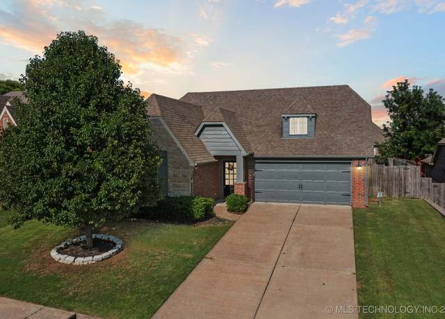 Property at 13323 S 21st St, Bixby, OK 74008, 3 beds, 2 baths