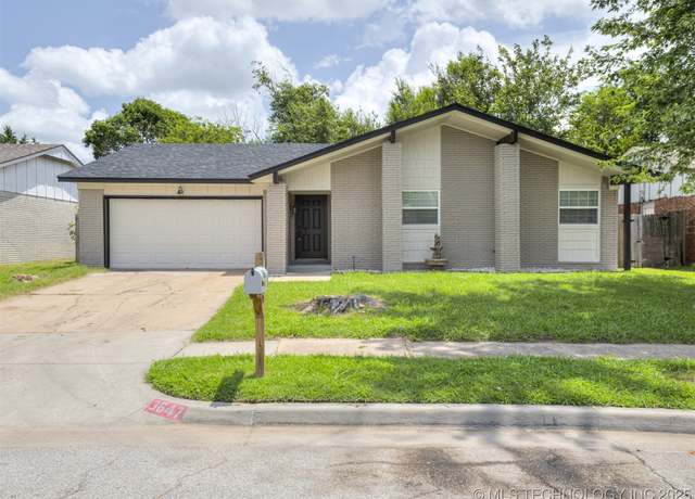 Property at 3647 S 107th EastAvenue, Tulsa, OK 74146, 3 beds, 2 baths